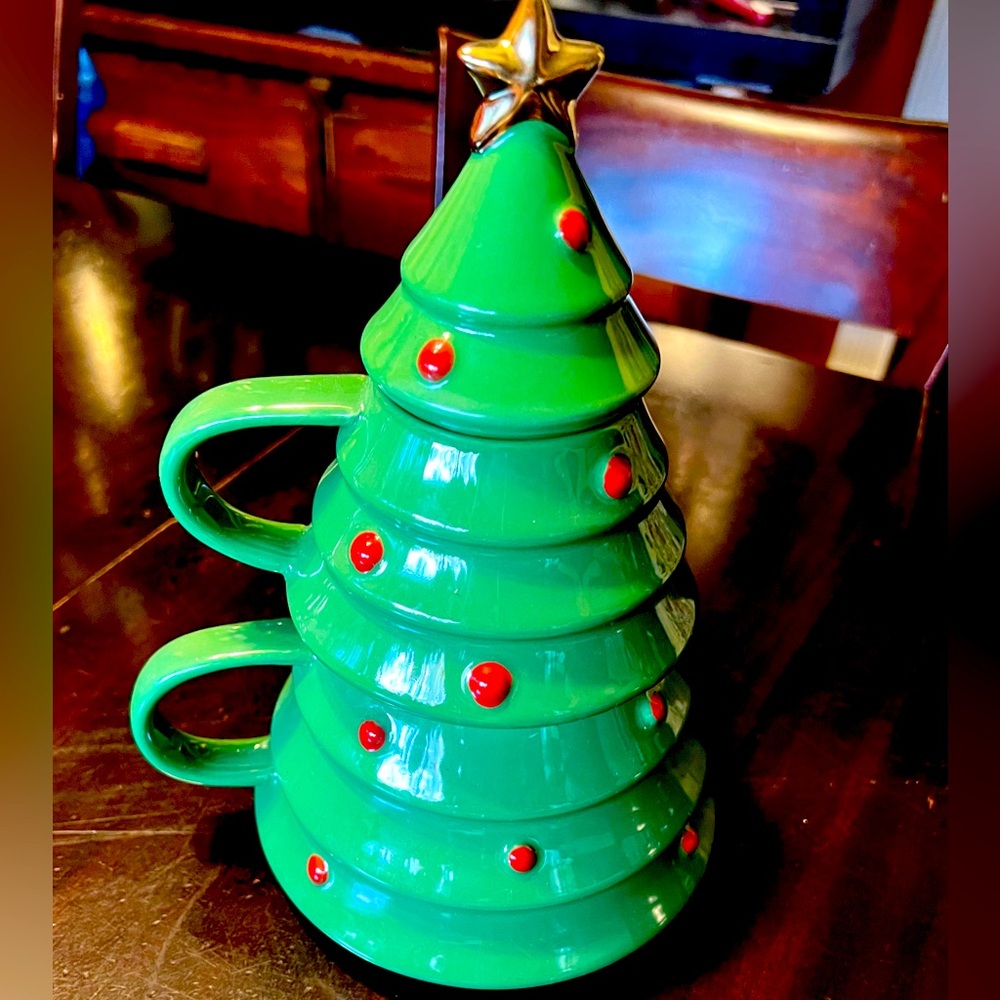 3 piece Christmas tree cup set
